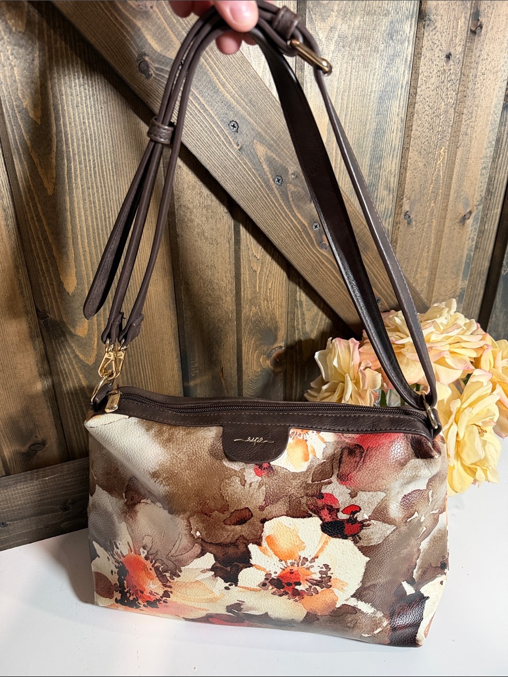 Floral Canvas Crossbody Bag in Brown – Unbranded